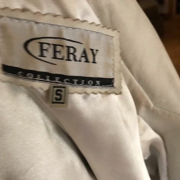 White leather jacket small with embroidery in leather at sleeves and bottom - Picture 6 of 6